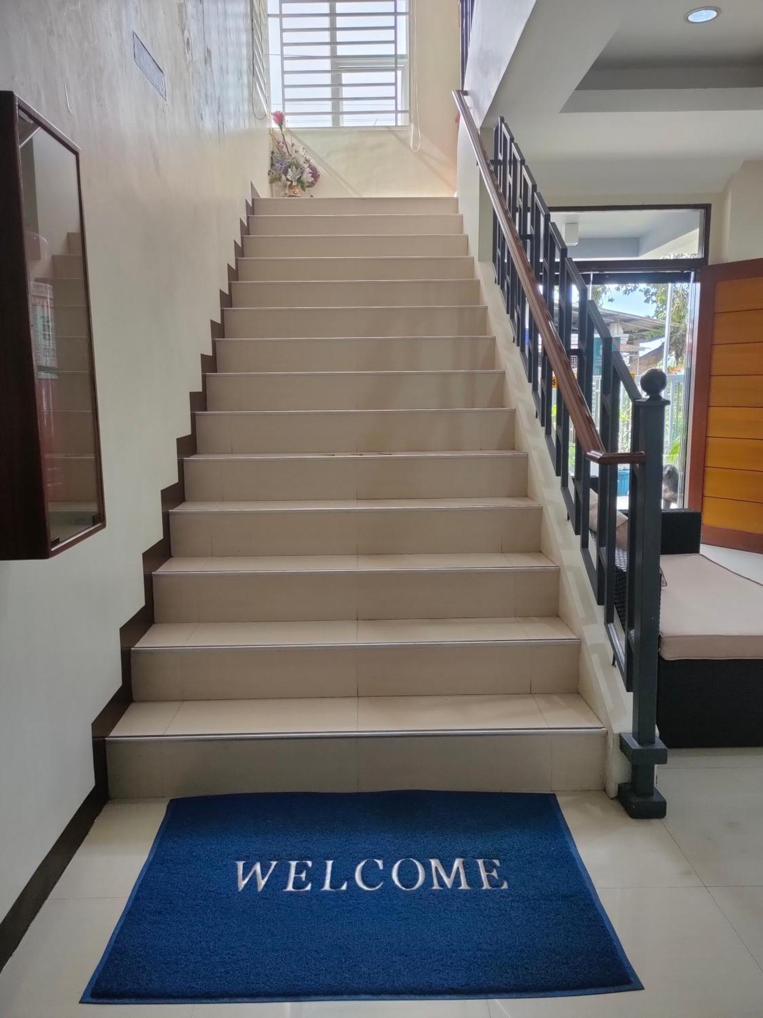 Dulli Transient House Apartment Lipa City Luaran gambar